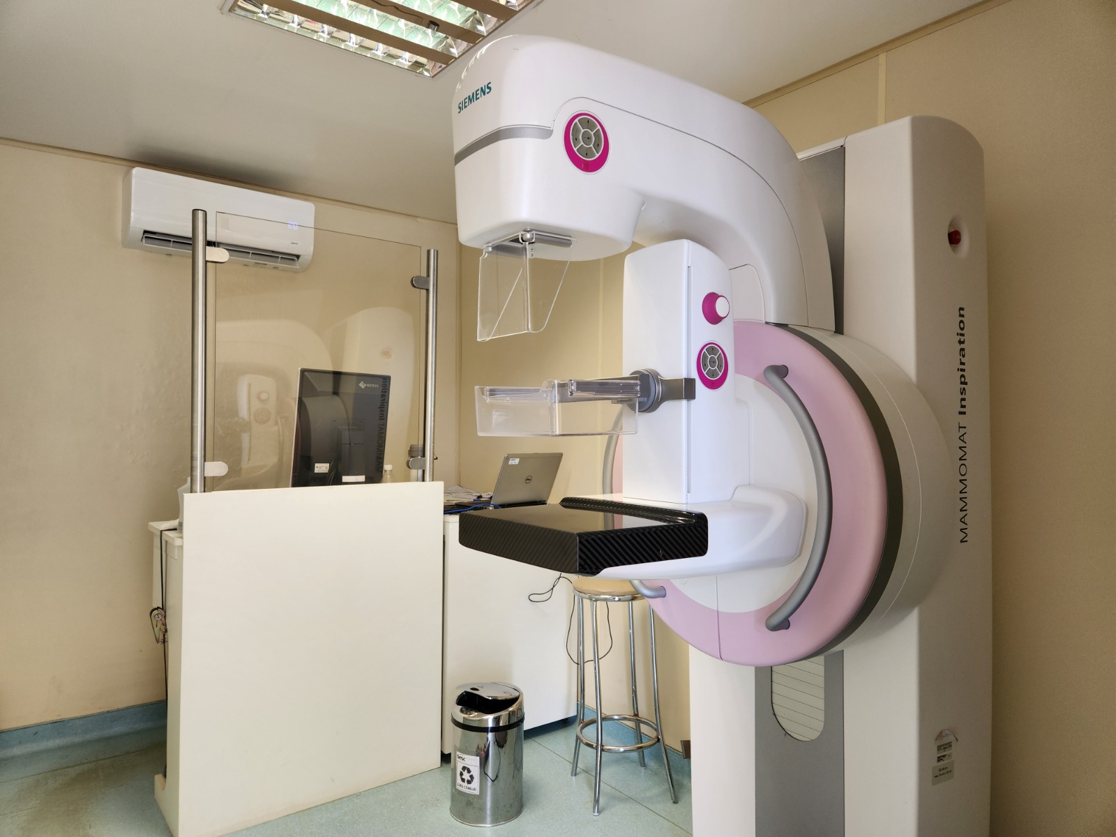 Sesc Saúde Mulher realiza exames de mamografia e Papanicolau em Propriá