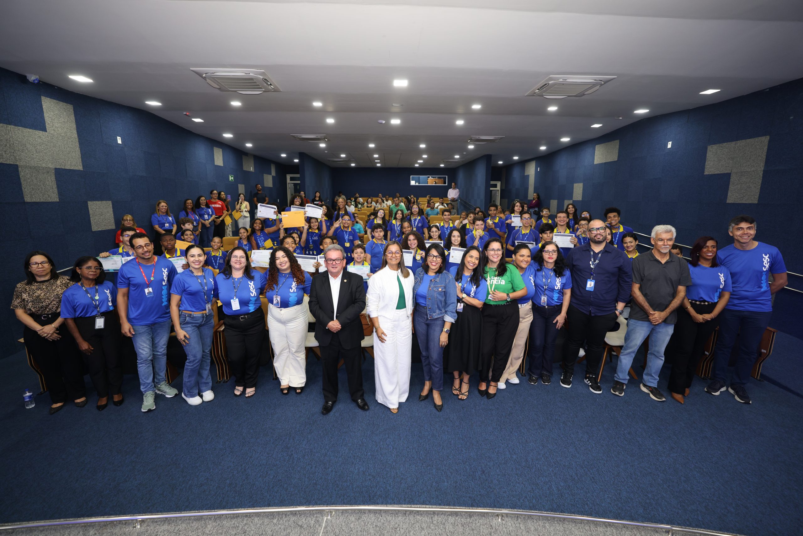 Sesc Sergipe celebra conquistas de alunos em olimpíadas estudantis