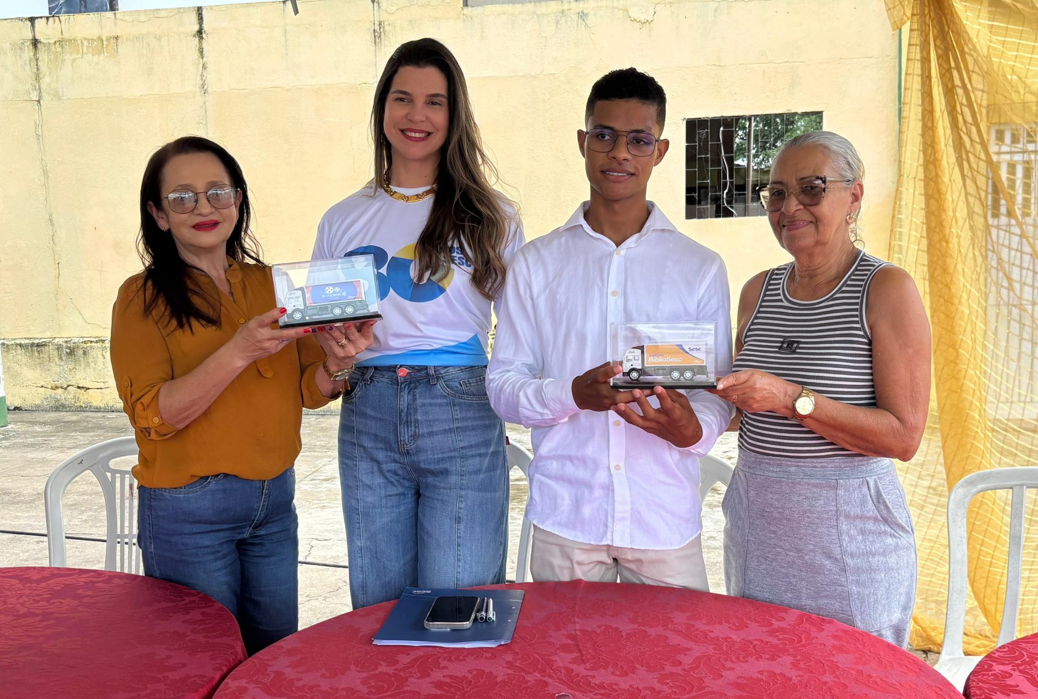 Sesc Sergipe leva literatura e cinema para moradores de Santa Rosa de ...